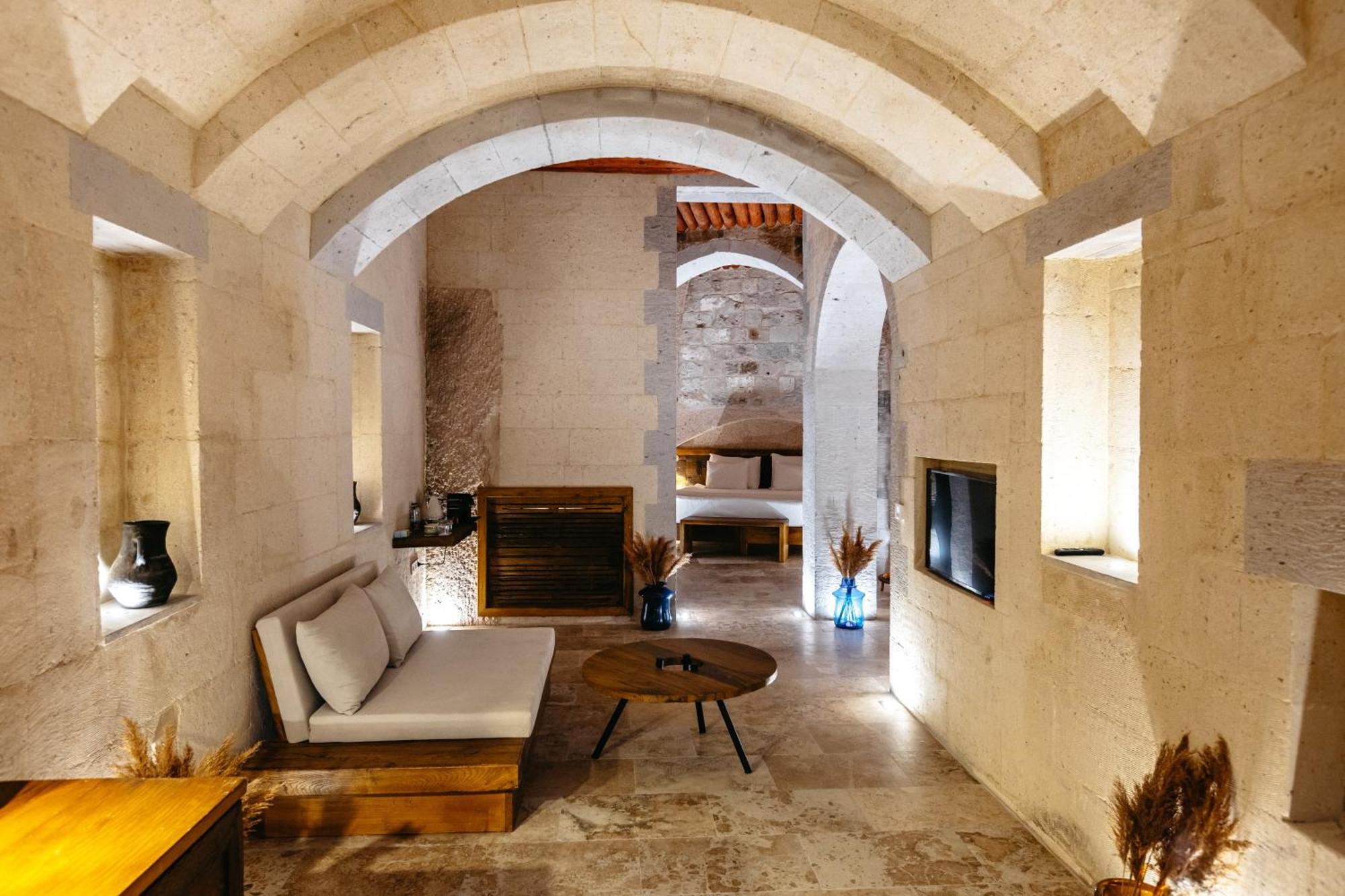 Millstone Cave Suites Hotel Üçhisar Exterior foto